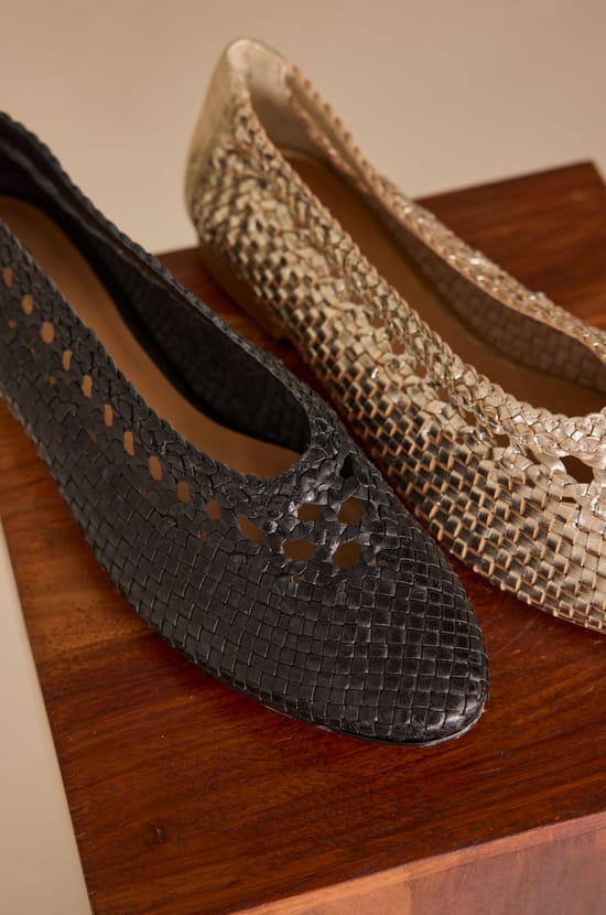 100% Leather SANTIAGO Ballet Flats;${refinementColor}