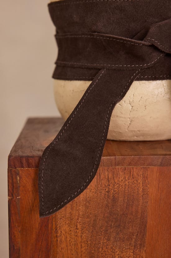 ELIAS 100% leather belt;${refinementColor}