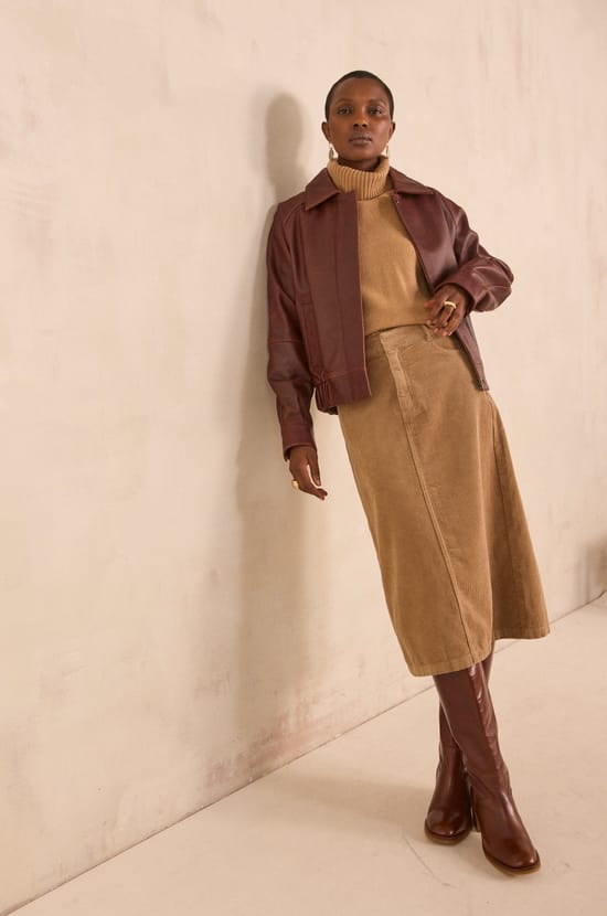 Straight corduroy skirt VAYA;${refinementColor}