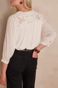 Blouse TAYLOR brod&eacute;e;${refinementColor}