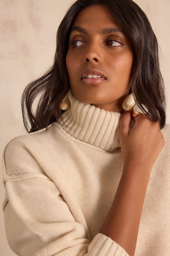 BRANDO jumper in 100% wool;${refinementColor}