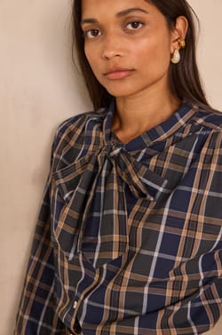 Long sleeve cotton blouse MANDY;${refinementColor}