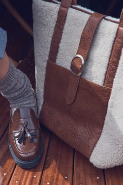 LOUIS leather tote bag;${refinementColor}