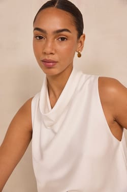 DORINE sleeveless top;${refinementColor}