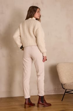Pantalon chino en velours côtelé SABIL;${refinementColor}