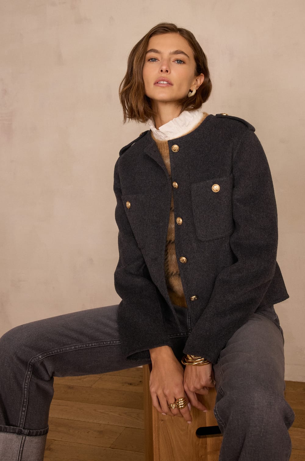 Blouse &agrave; col montant en 100% coton SIA;${refinementColor}