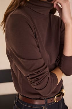 FERGUIE long-sleeved turtleneck T-shirt;${refinementColor}