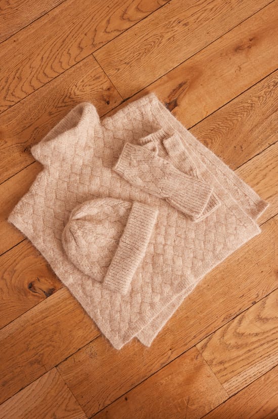 Col TAO &agrave; motif g&eacute;om&eacute;trique;${refinementColor}