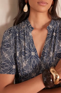 Robe LANA;${refinementColor}