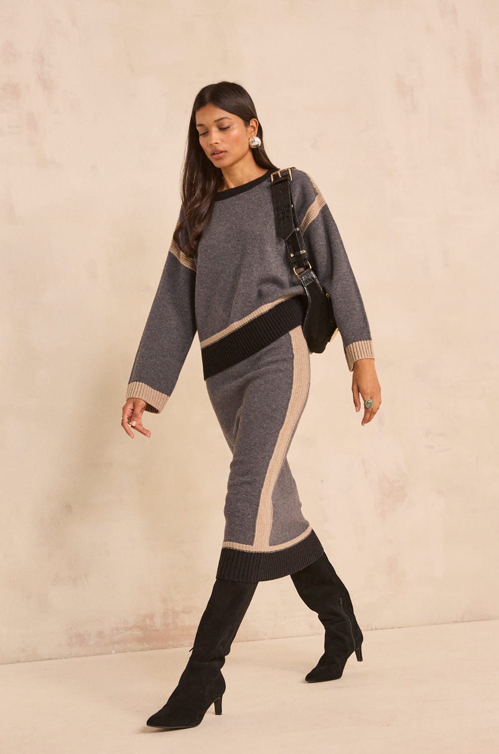 Pull manches longues laine AVA;${refinementColor}