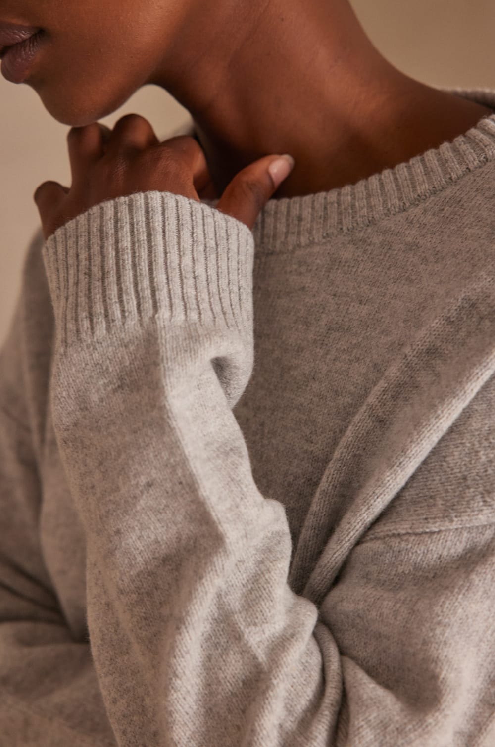 LINA wool dress;${refinementColor}