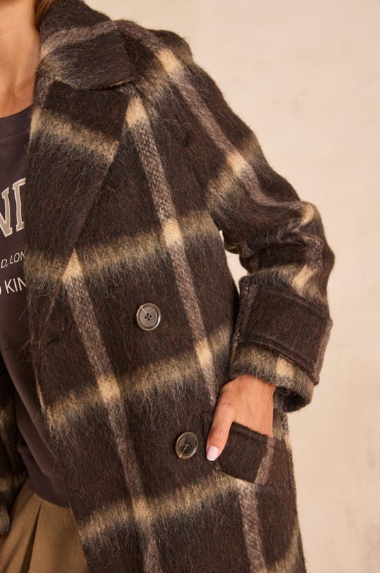 Long sleeve dense knit coat DAREN;${refinementColor}