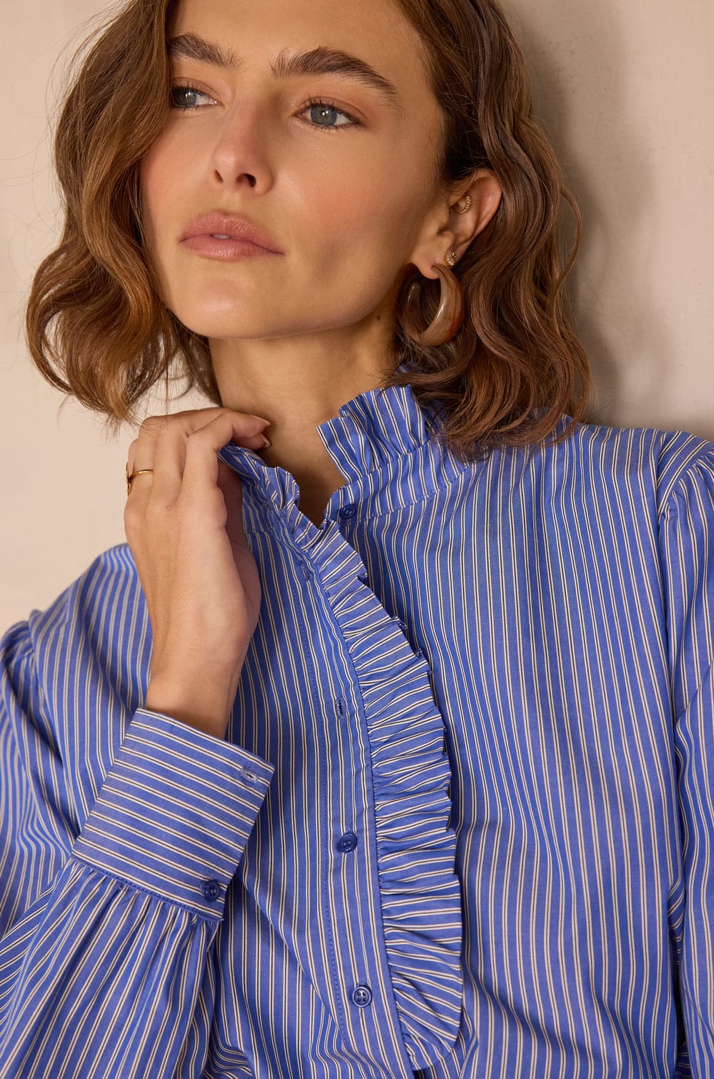 SALIA Blouse 100% cotton;${refinementColor}