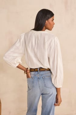 Blouse brod&eacute;e &agrave; manches longues DARNELLE;${refinementColor}