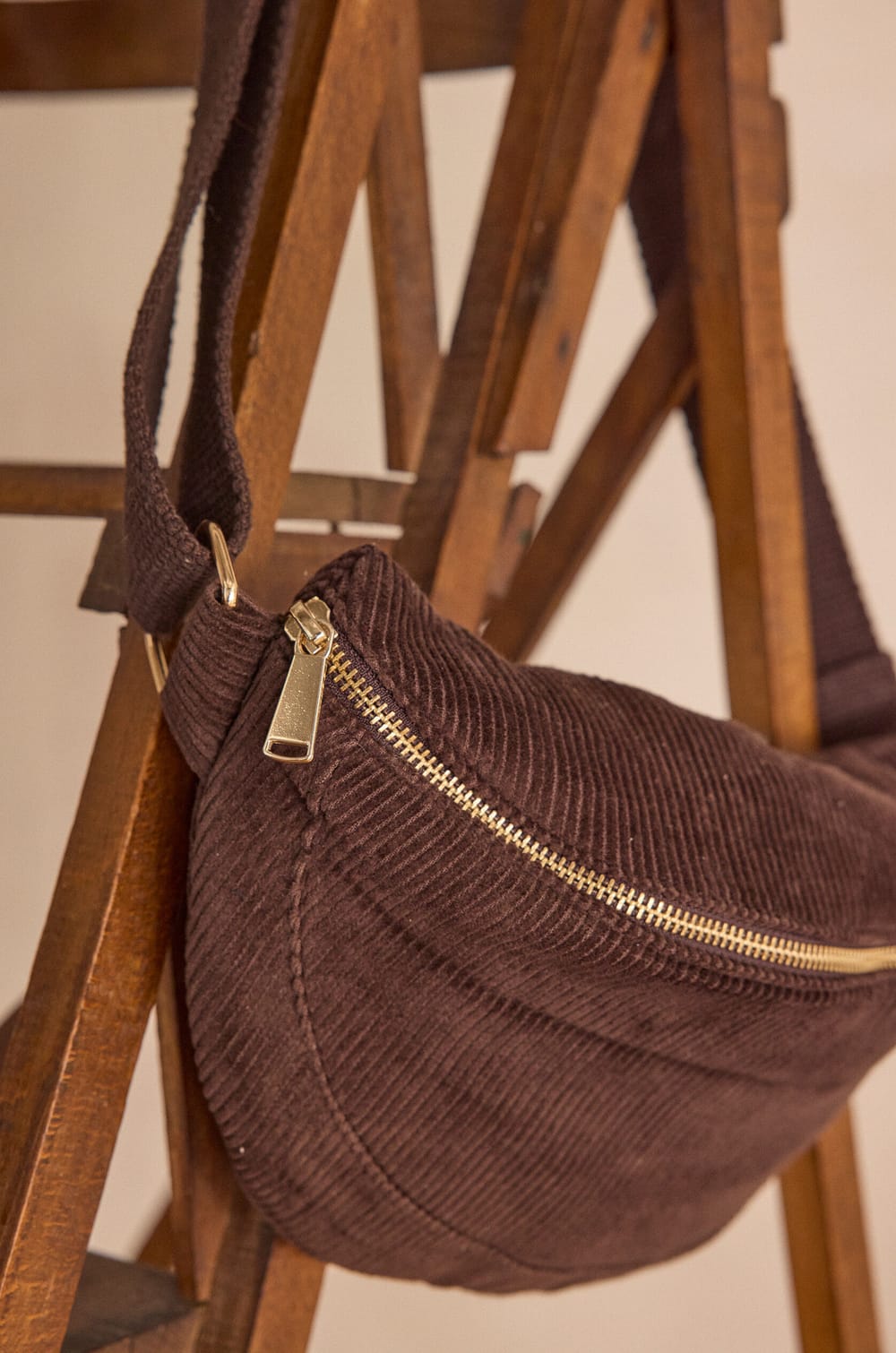 Sac banane GELINA en velours de coton;${refinementColor}