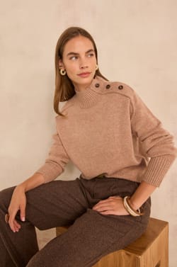 BRADLEY long sleeve cashmere sweater;${refinementColor}