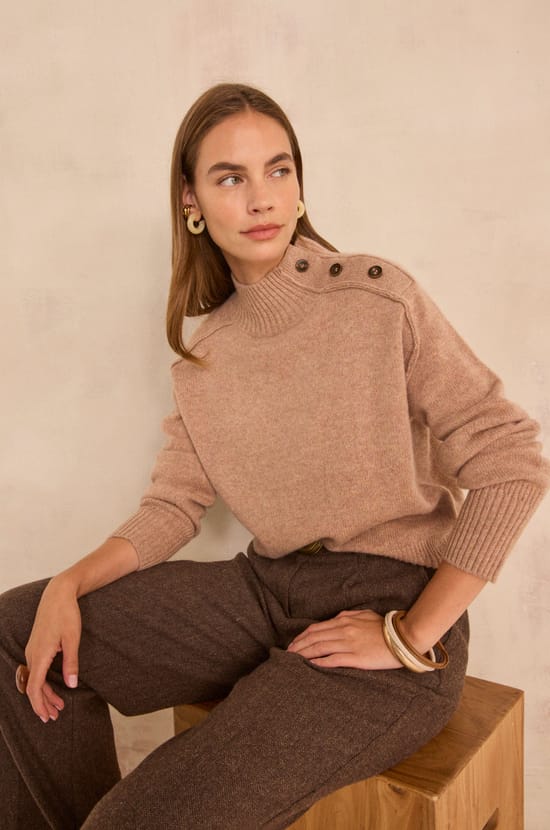 BRADLEY long sleeve cashmere sweater;${refinementColor}