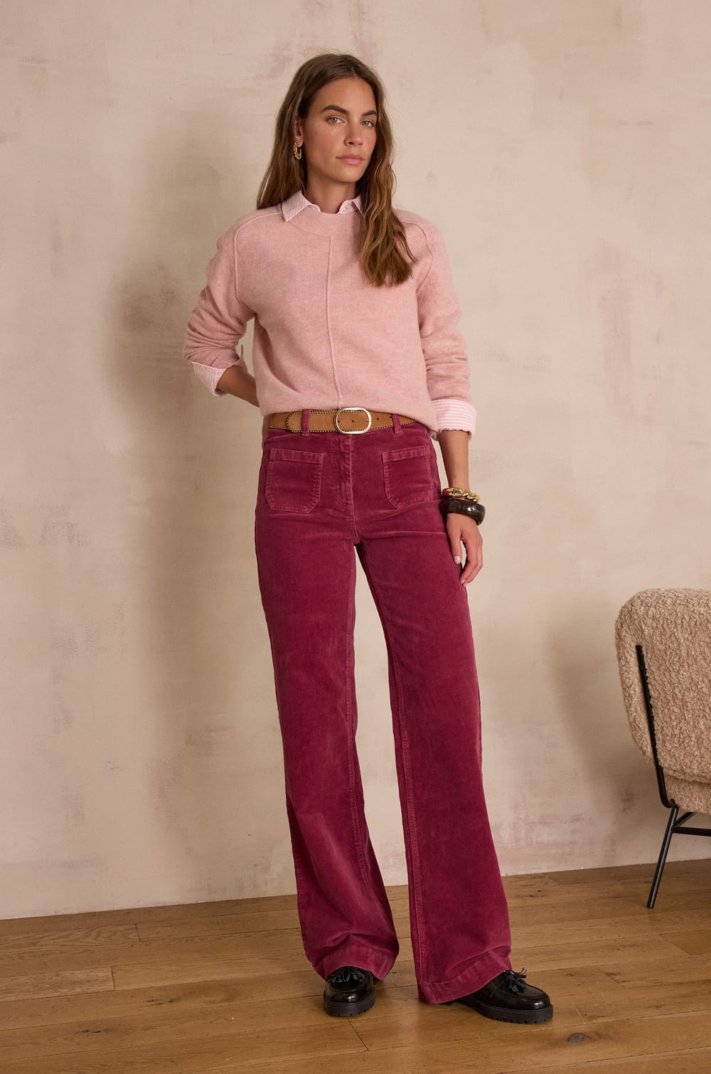 LUNA flare trousers in velvet;${refinementColor}
