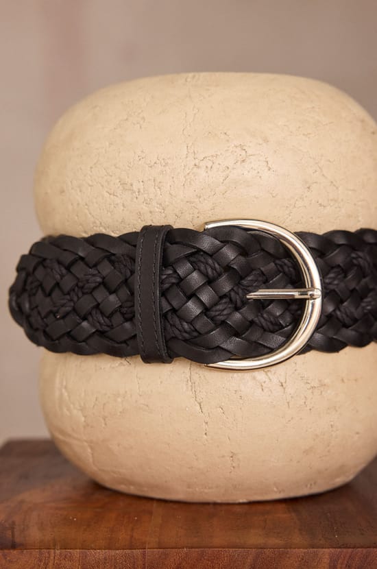 ELIE 100% leather belt;${refinementColor}