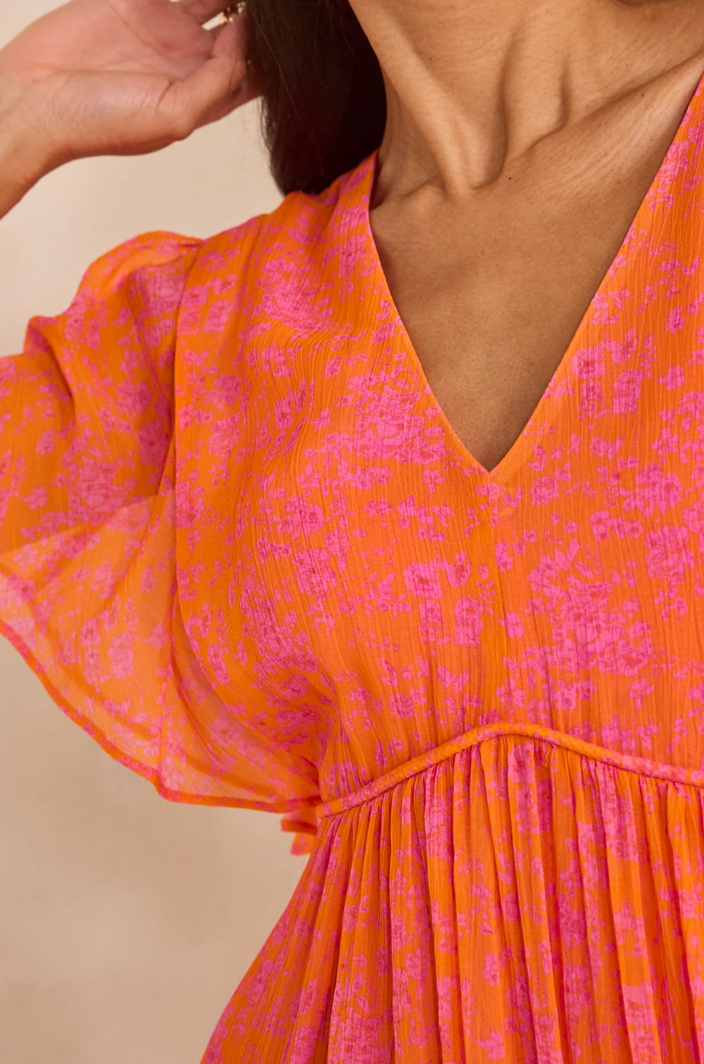 Flowy printed dress BLOOMA;${refinementColor}