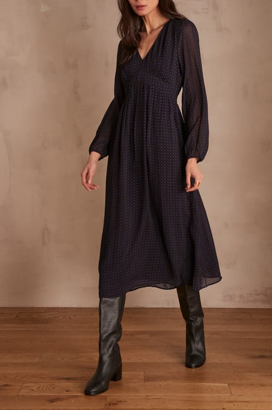 Robe LAURIANE;${refinementColor}