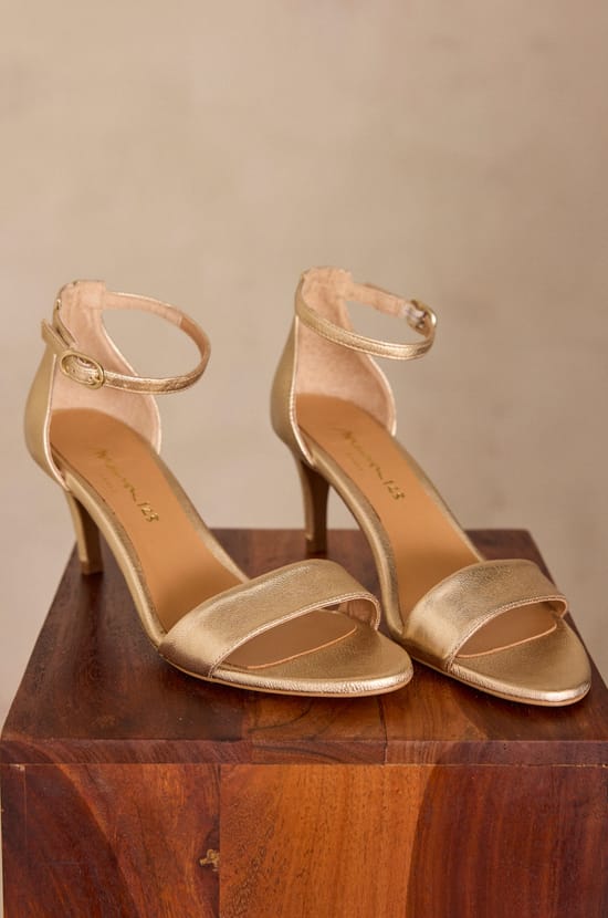 100% leather heeled sandals VERA;${refinementColor}
