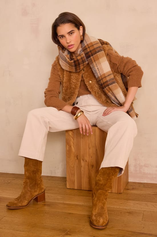 MAE wide-leg corduroy trousers;${refinementColor}