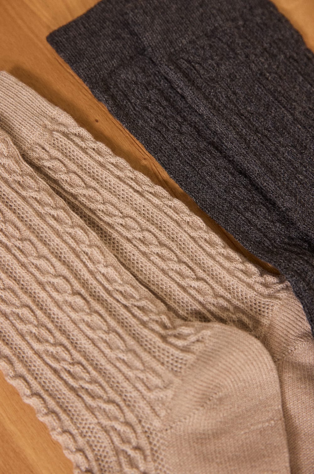 Light taupe blended wool socks FANNY;${refinementColor}