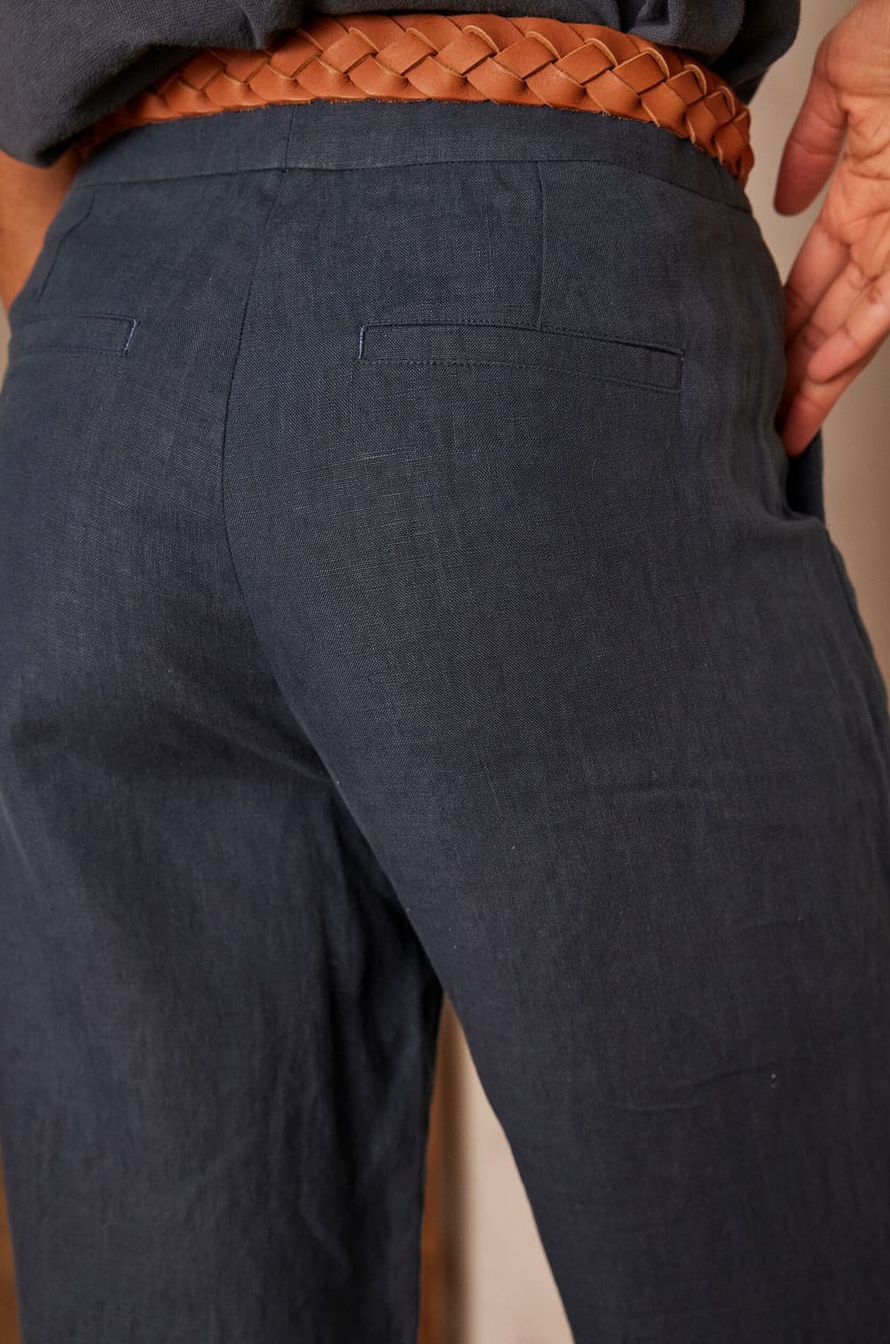 Pantalon PIO en lin;${refinementColor}