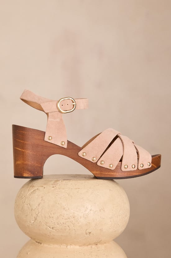 SIA Leather Heeled Sandals;${refinementColor}