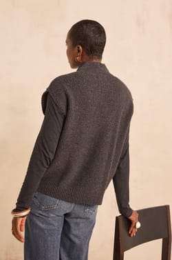 Pull sans manches anthracite en laine m&eacute;lang&eacute;e AUGUSTIN;${refinementColor}