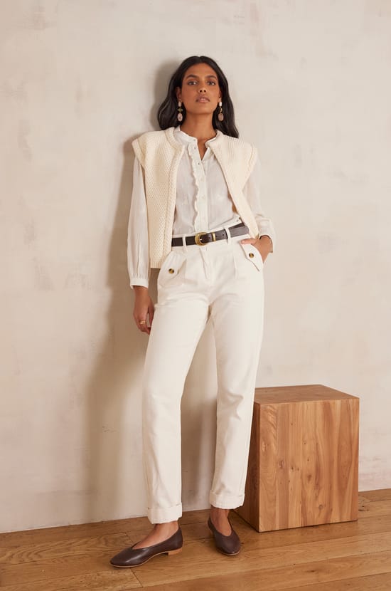 MATEO Chino-Hose aus Baumwolle;${refinementColor}