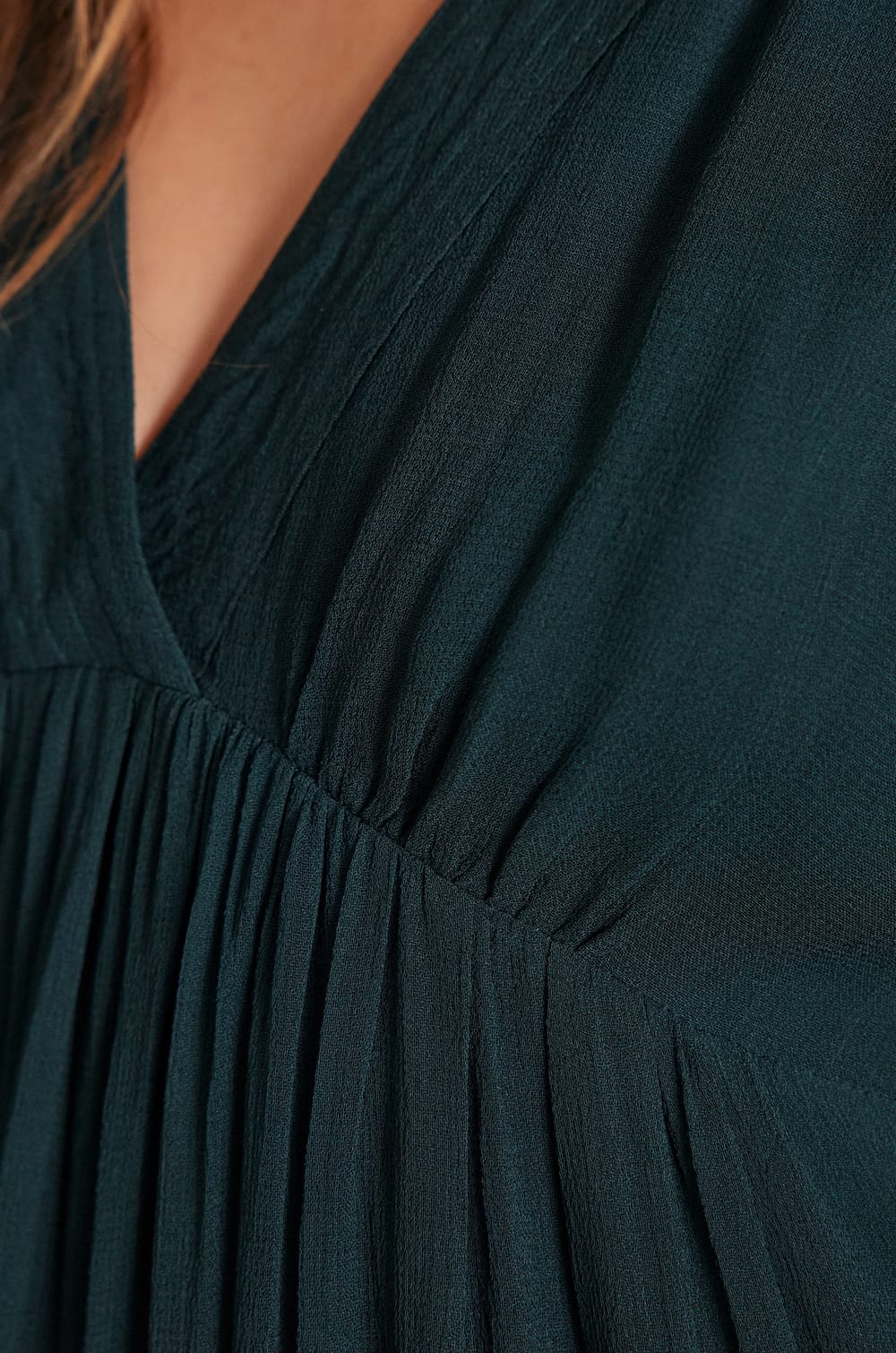 Robe LIVIA;${refinementColor}