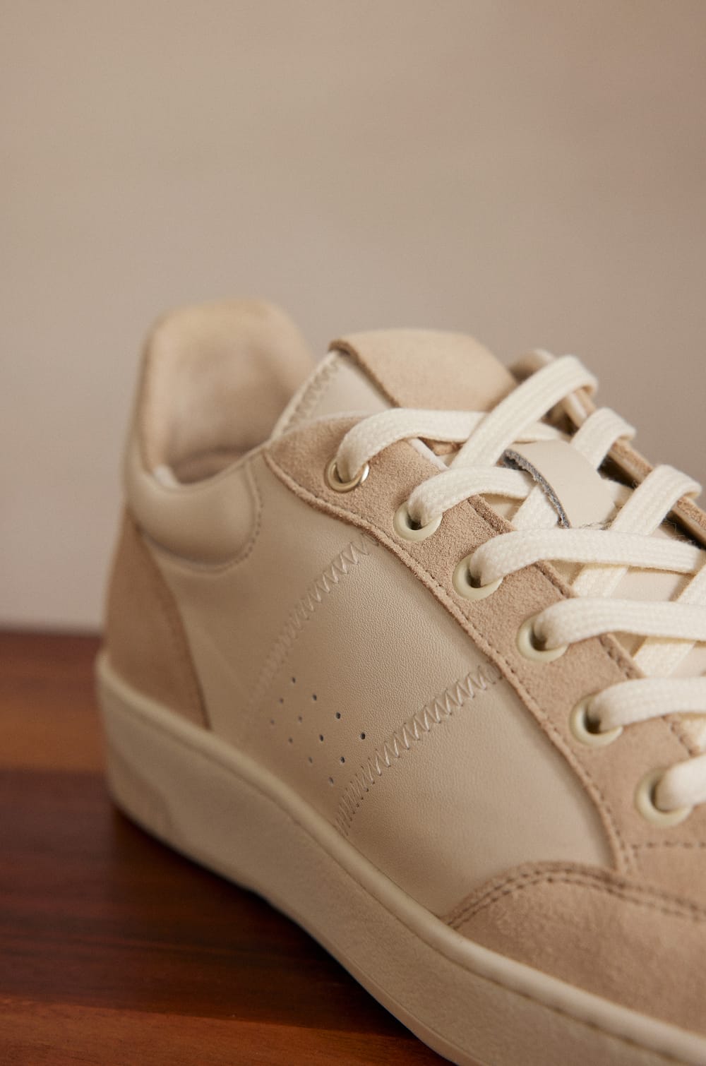 VELORA leather trainers;${refinementColor}