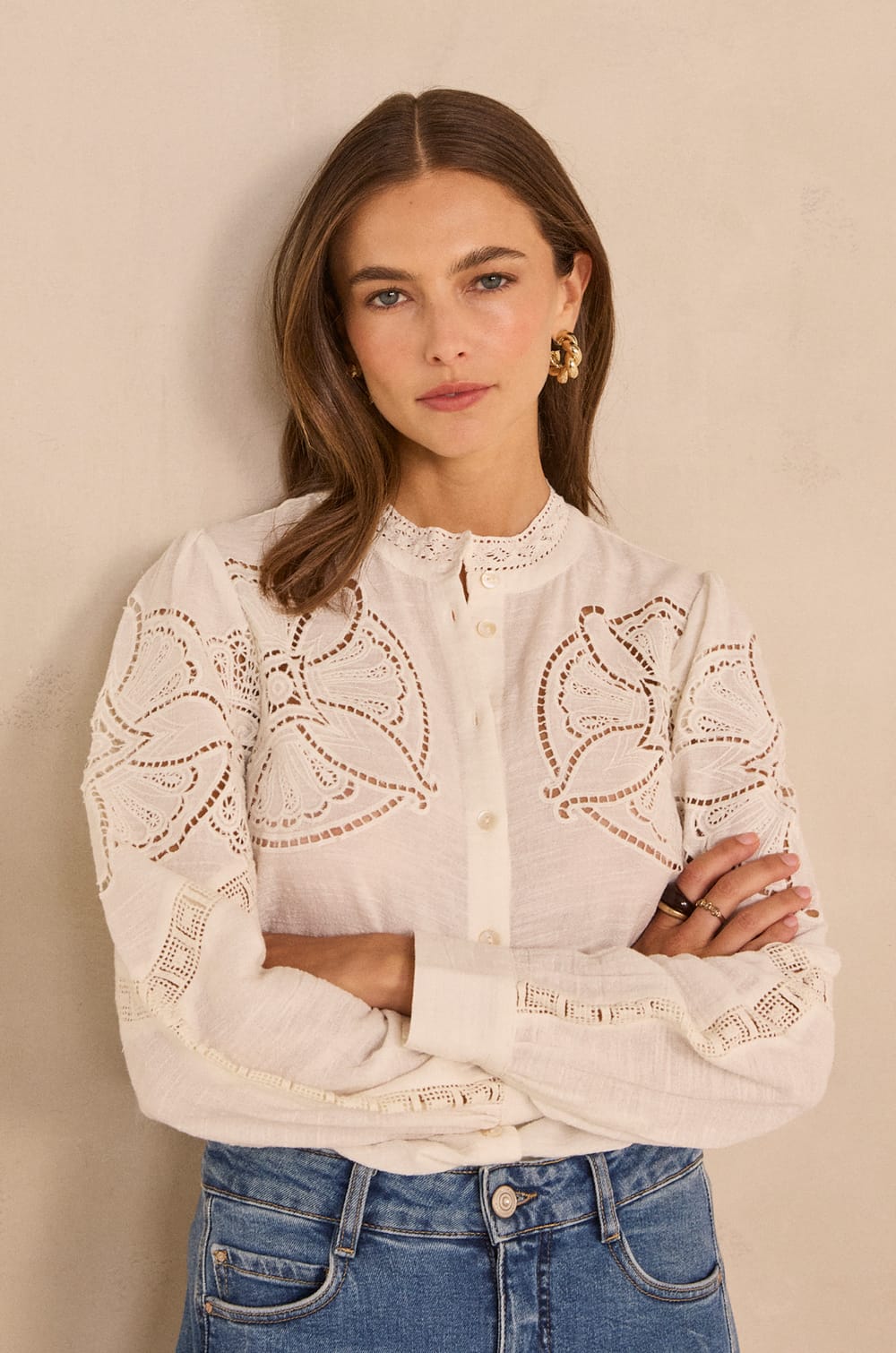 Blouse brod&eacute;e &agrave; manches longues en coton MARTHA;${refinementColor}