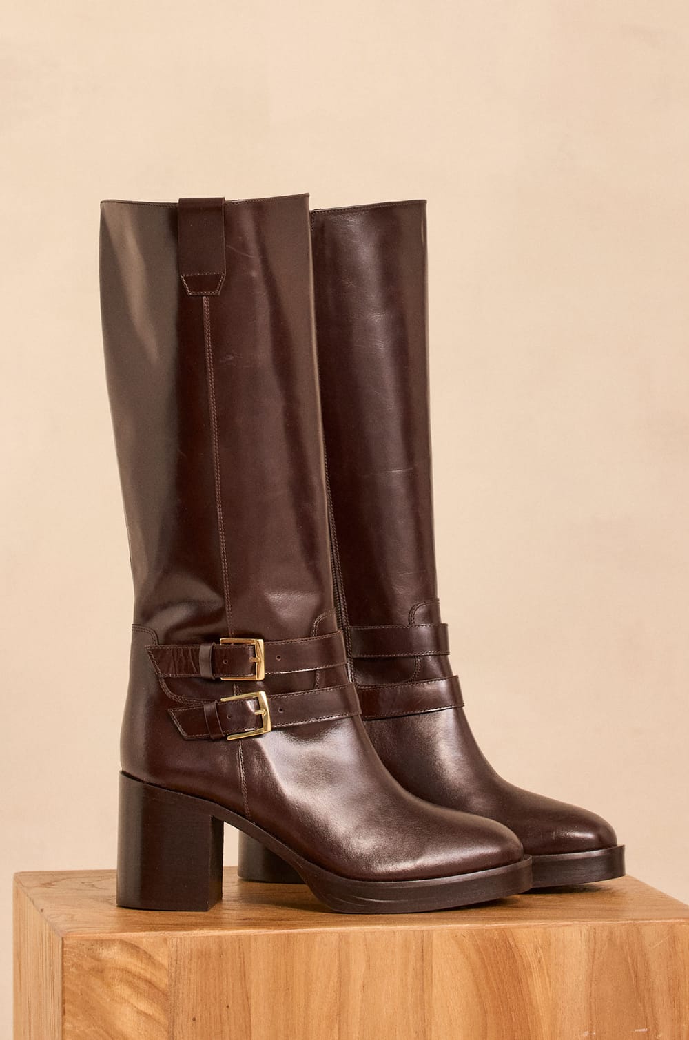 OLIVER leather high-heeled boots;${refinementColor}