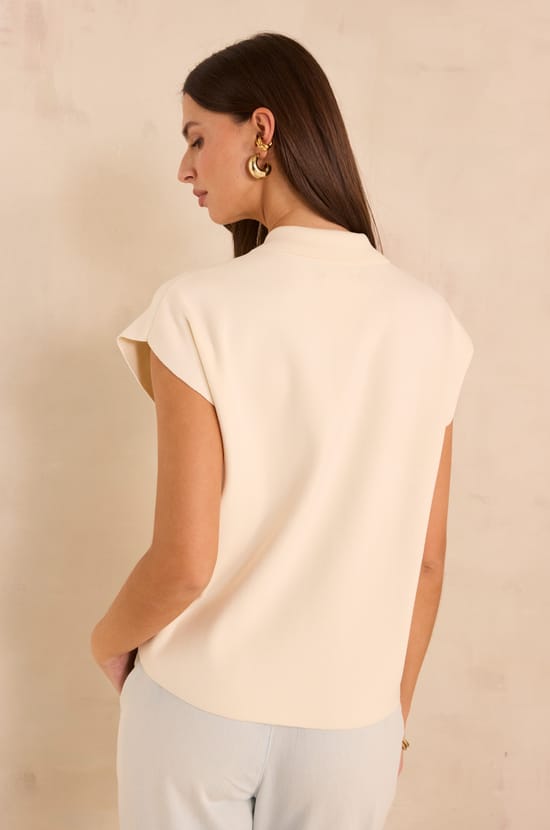 Sleeveless sweater AGLAE;${refinementColor}