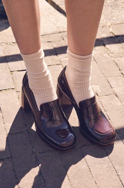 VIOLETTE leather heels;${refinementColor}
