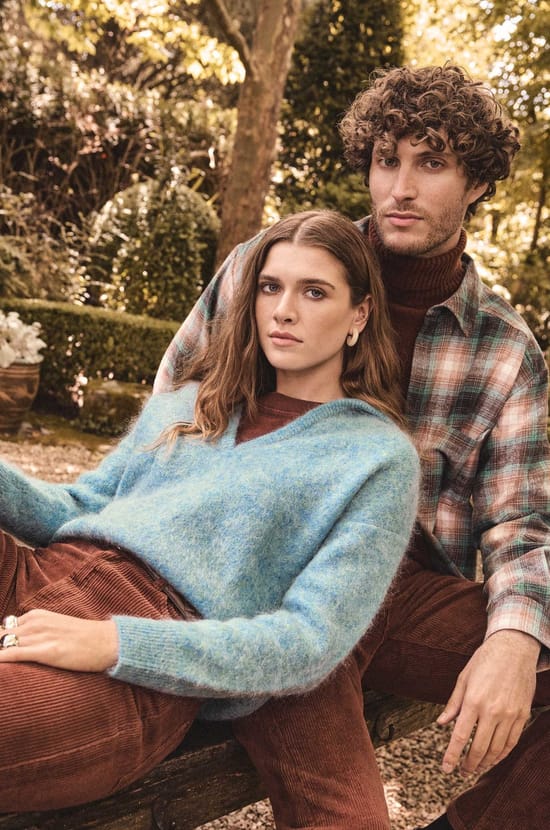 Unisex-Pullover mit V-Ausschnitt aus Mohair und Wolle FLANEUR;${refinementColor}