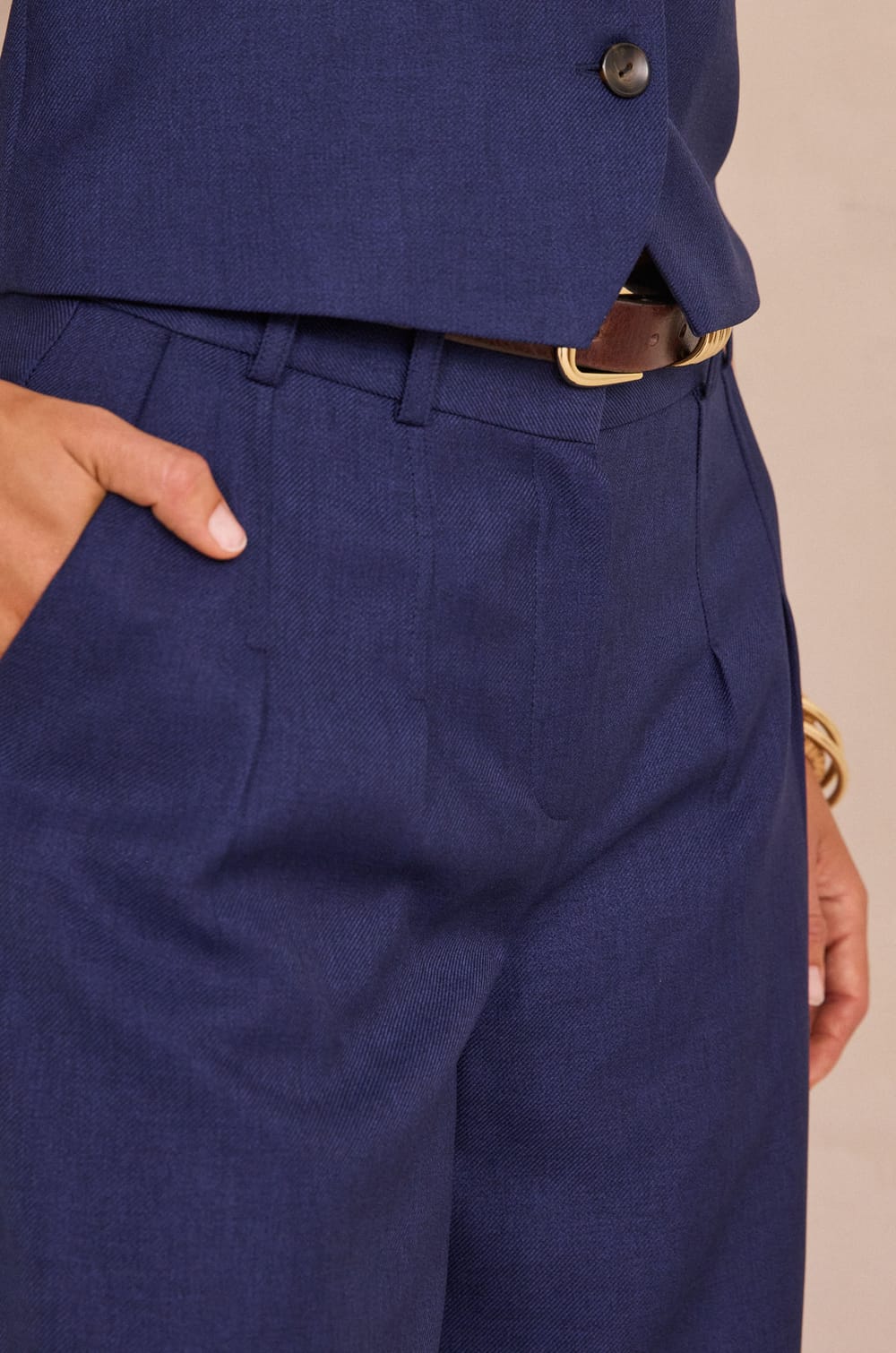 Pantalon large DAISY;${refinementColor}