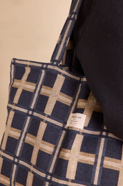 Tote bag en coton recyclé ;${refinementColor}