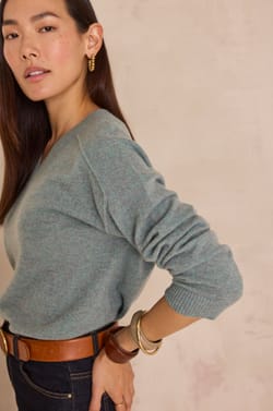 Pull col V en 100% cachemire 2 fils BARY;${refinementColor}