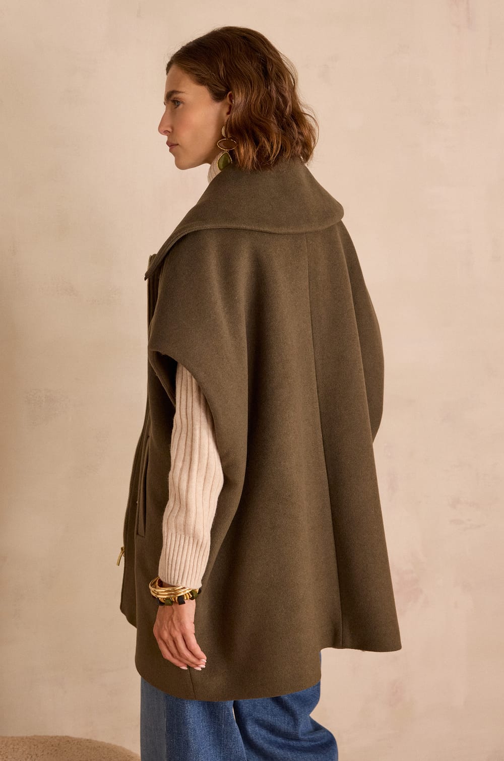 DANDY wool cape;${refinementColor}