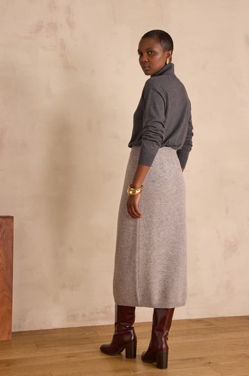 CALINE straight wool skirt;${refinementColor}