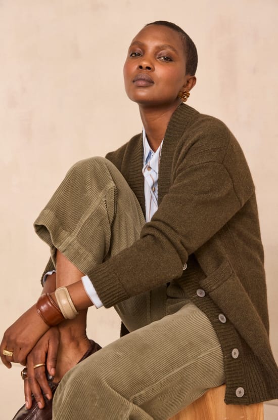 Pantalon en velours vert sauge de coton m&eacute;lang&eacute; STELLA BIS;${refinementColor}