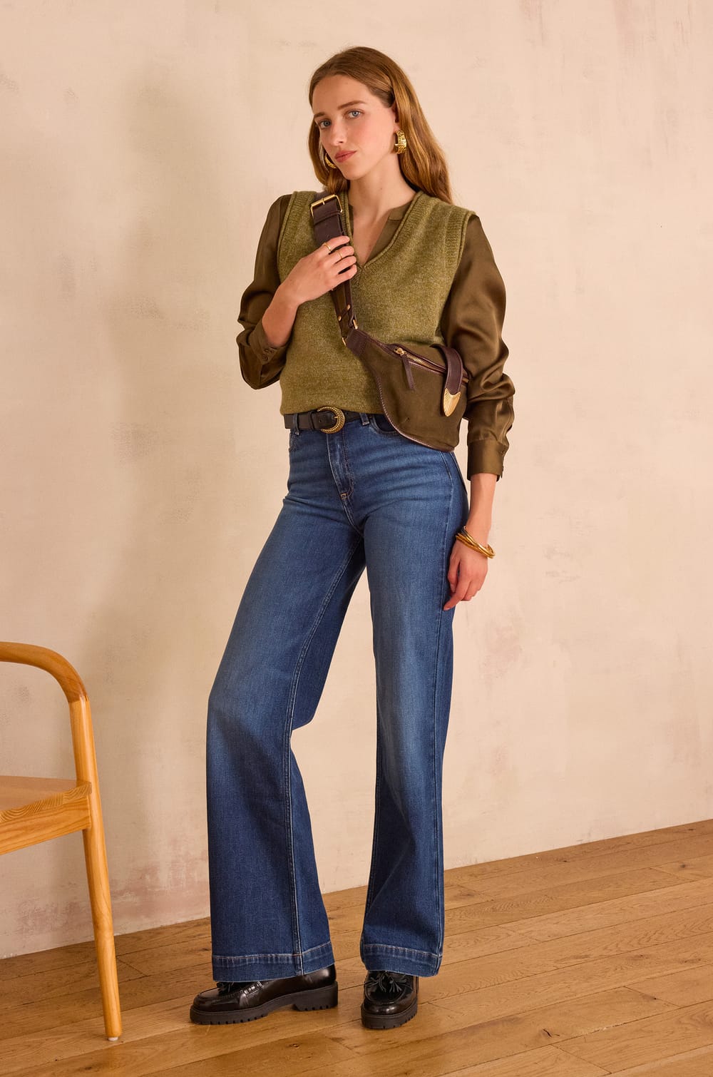 Jersey cuello de pico BASILE 100% lana;${refinementColor}