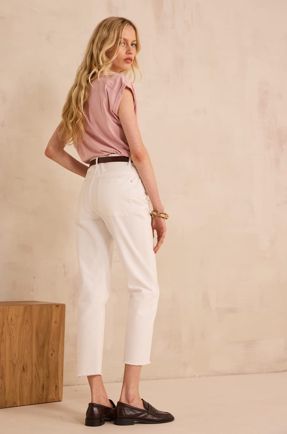Jean slim and cropped in blended cotton PATIENCE;${refinementColor}