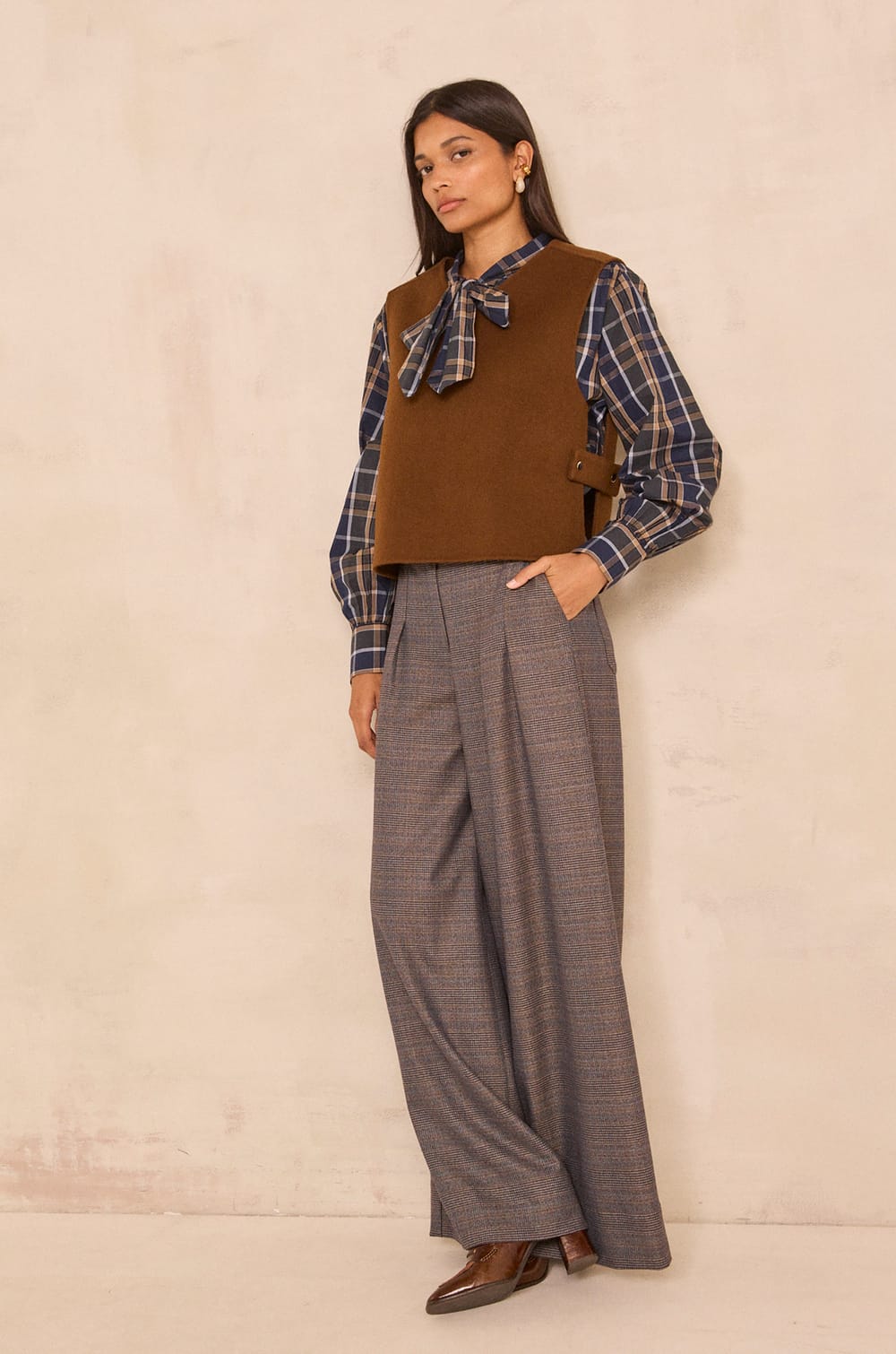MARIUS mixed wool sleeveless top;${refinementColor}