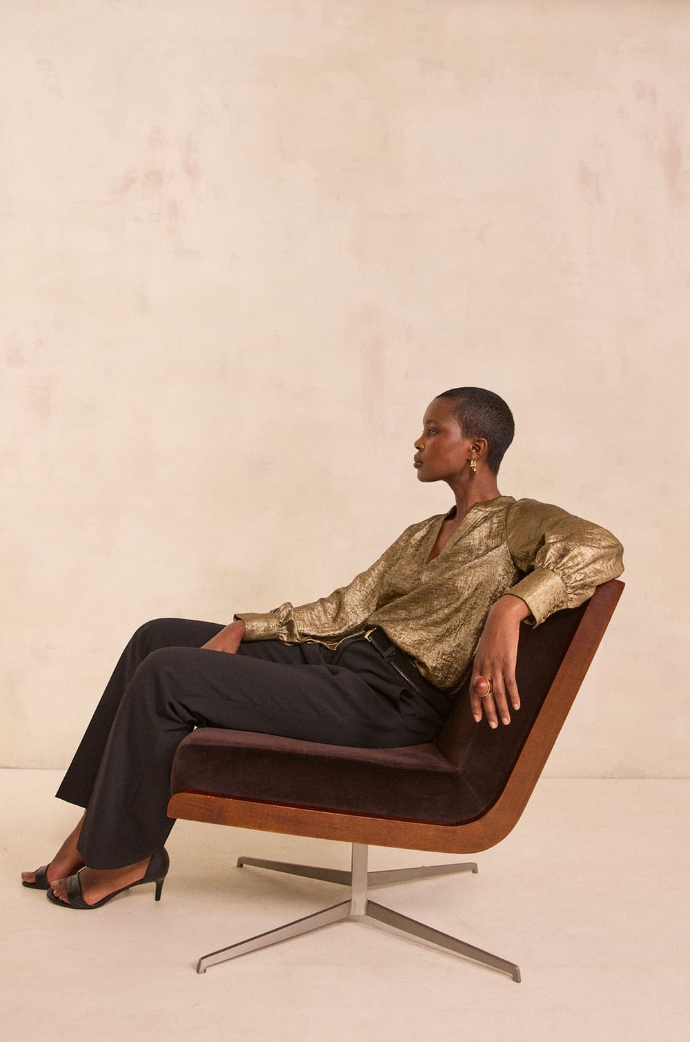 Metallic blouse with Tunisian collar MARIO;${refinementColor}
