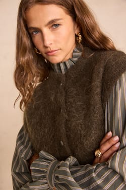 Khaki sleeveless cardigan in mixed mohair AYMIE;${refinementColor}